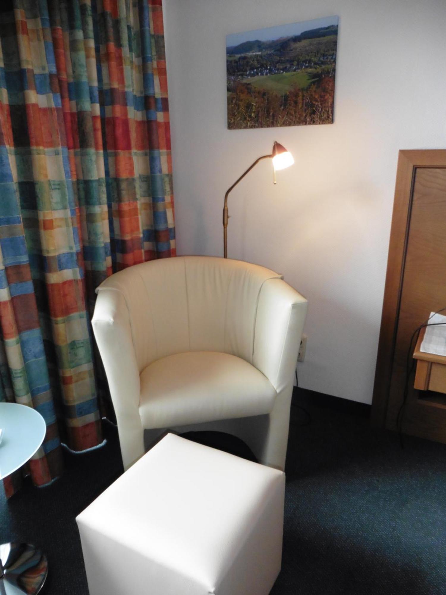 Cafe- Pension Fernblick, Incl Meinecardplus Willingen  Exterior foto